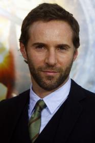 Alessandro Nivola