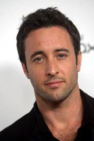 Alex O'loughlin