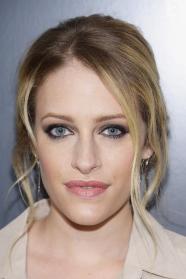 Carly Chaikin