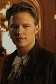 Chris Egan