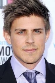 Chris Lowell