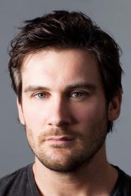 Clive Standen