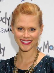 Janet Varney