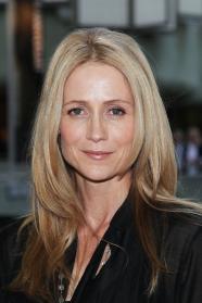 Kelly Rowan