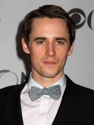 Reeve Carney