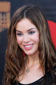 Roxanne Mckee