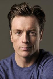 Toby Stephens