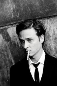 Tom Schilling