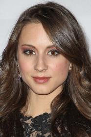 Troian Bellisario